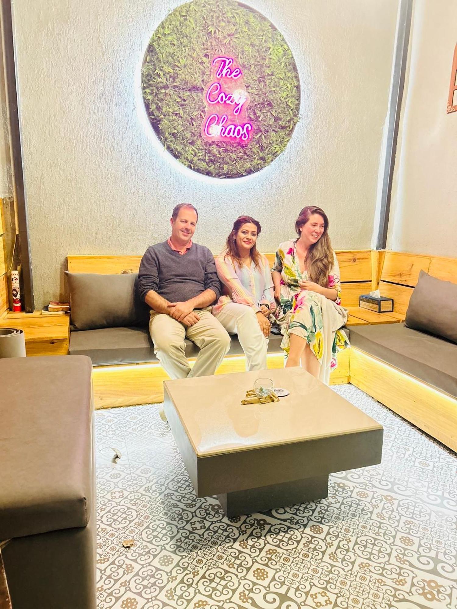 The Cozy Chaos Villa Agra  Dış mekan fotoğraf